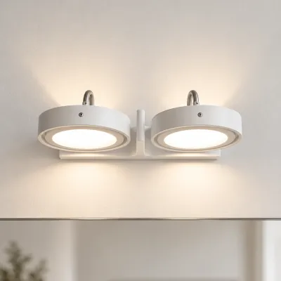 Big A02 - Dubbel. LED-vägglampa med lutning, matt vit.