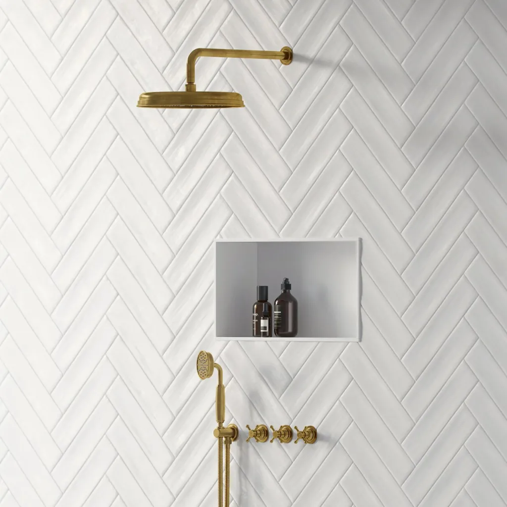 Hassel&Teudt HBR704 S03 - Duschset m/Ø31 cm. Rain DeLuxe m/EasyClean, Vägg, Polerad Mässing Natur