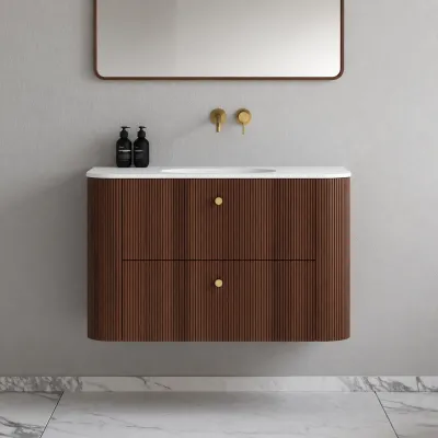 Noorwork 100 - Snickeri i valnöt inklusive mattvit Corian® diskbänk