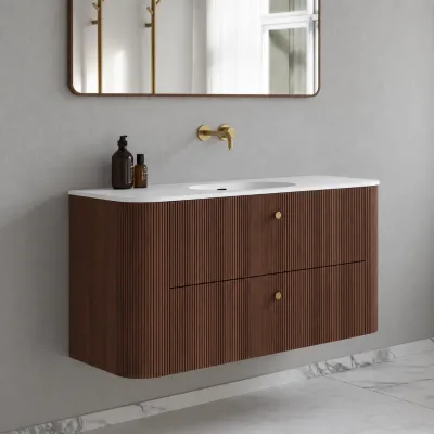 Noorwork 120 - Snickeri i valnöt inklusive mattvit Corian® diskbänk