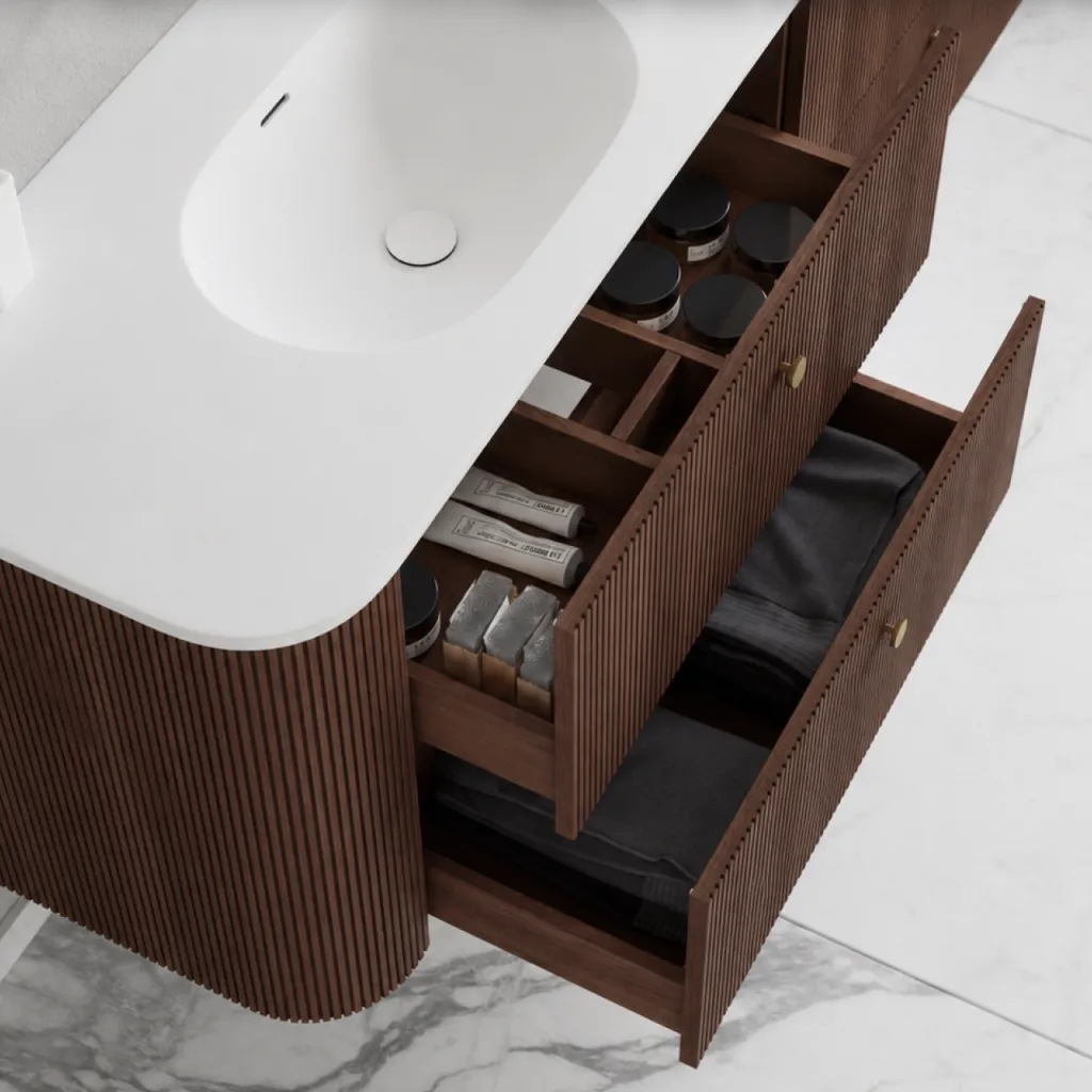 Noorwork 160 - Snickeri i valnöt inklusive mattvit Corian® diskbänk