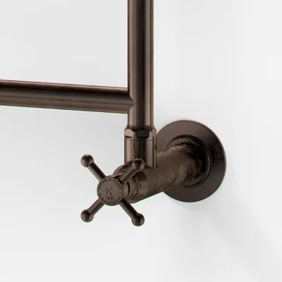 Hassel&Teudt HTH62 - 52 x 62h cm, brunerad mässing
