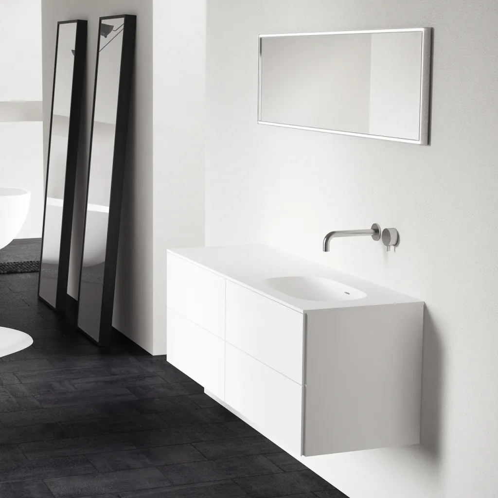 Block Soft 140R - Badrumsmöbel 140x46 cm, mattvit med SolidTec® handfat till höger
