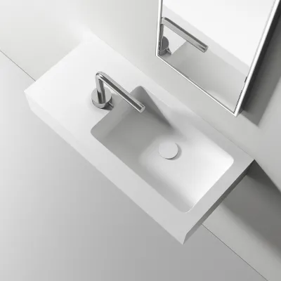 Waterproof 70R - 70x32 cm diskho till höger, Matt Vit SolidTec®