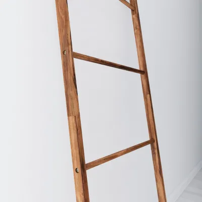 ArkiLife® Woodrack AW60 - Acacia trä, 60x190h cm.