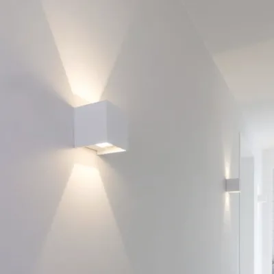 UP&DOWN - LED Vägglampa, 100x100, IP 54, Vit