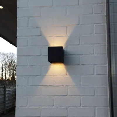 UP&DOWN - LED-vägglampa, 100x100, IP 54, svart
