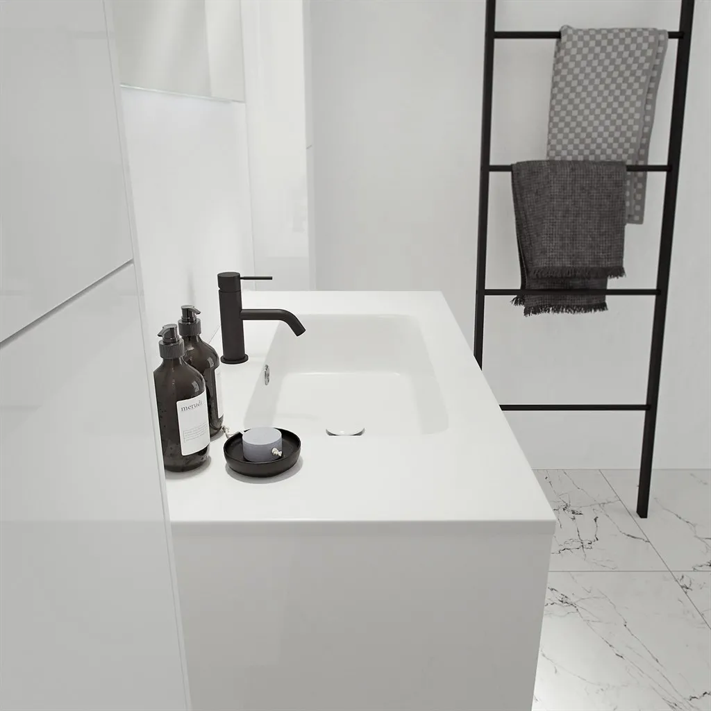 ArkiLife Cobus ACC90 - 90,5x46,5, Slim-Frame-möbler, Högblank vit med Sanistone-handfat